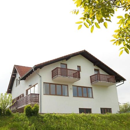 Guesthouse Zafran سوملجاناك المظهر الخارجي الصورة
