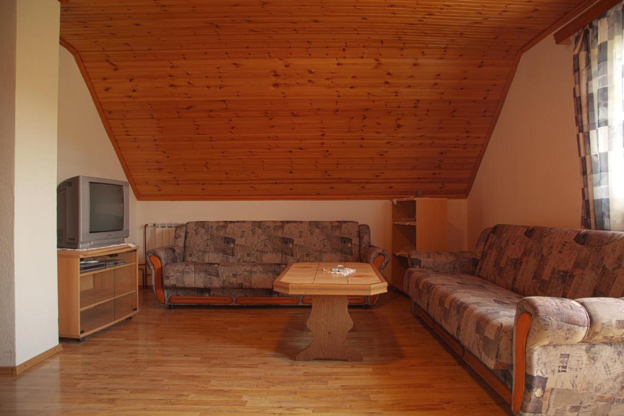 Guesthouse Zafran سوملجاناك المظهر الخارجي الصورة